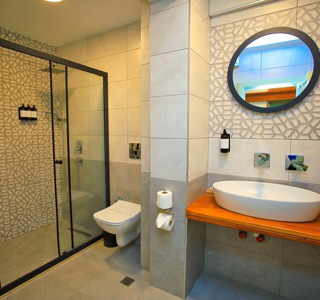 west cost hotel twin room