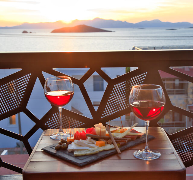 DELUXE SEA VIEW ROOM